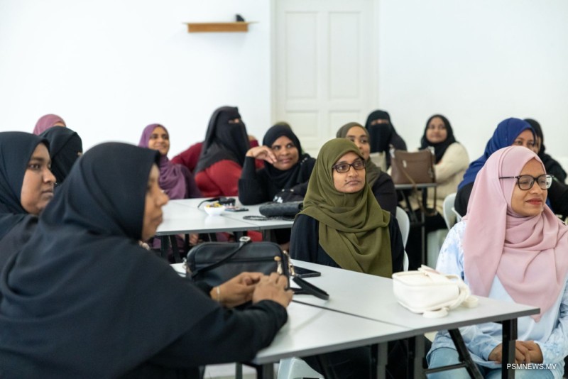 މަހިބަދޫގައި އަންހެނުންގެ ލީޑަރޝިޕް ޕްރޮގްރާމް ފަށައިފި