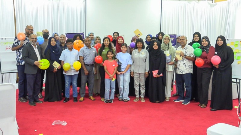 ނަފުސާނީ ދުޅަހެޔޮކަމަށް ޚާއްސަކޮށް، ދަ ހެޕިނަސް ކްލަބްއިން "ވަރަށް ލޯބިވޭ" ހަރަކާތް ބާއްވައިފި