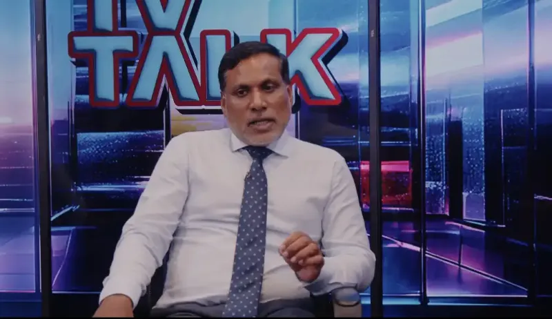 ދަރަނި ދެއްކުމަށް ރައްޔިތުން ސަރުކާރަށް ދިން 900 މިލިއަން ޑޮލަރަށް ވީގޮތެއް ނޭނގޭ، ދަރަނި ދެއްކީ ރިޒާވުން: މެންބަރު ޝަމްހީދު