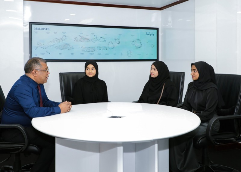 ދަރިވަރުން ވިސާ އަށް ފައިސާ ދެއްކުމަށް ޚާއްސަ ލިމިޓެއް ދޫކުރުމަށް ބީއެމްއެލުން ނިންމައިފި