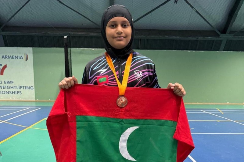 އަލަތު ބައިނަލްއަޤްވާމީ މުބާރާތުން ރާއްޖޭގެ 11 އަހަރުގެ ހާޖަރަށް ލޯ މެޑަލް