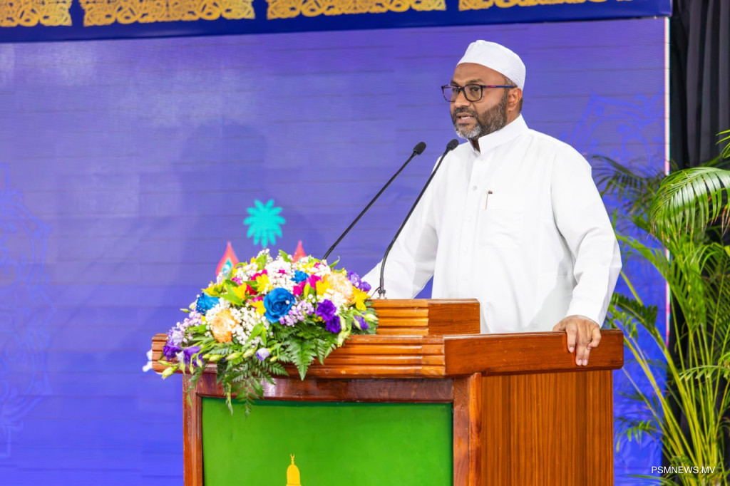 "ޚަޠީބުން ތަމްރީނު ނުކޮށްފިނަމަ ބޮޑު ގެއްލުމަކާ ކުރިމަތިލާންޖެހިދާނެ"
