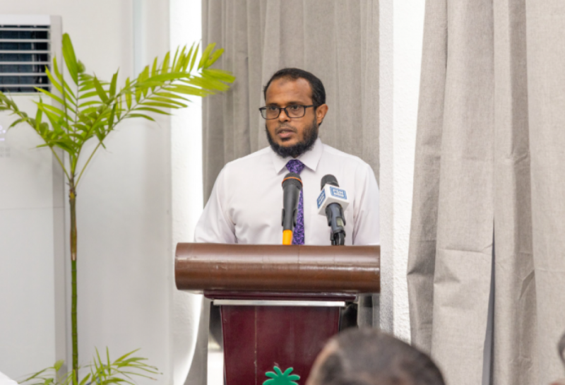 5 މިލިއަން ގަސް އިންދުމުގެ މަޝްރޫއުގެ ދަށުން 10 ކައުންސިލަކަށް ނާސަރީ ގާއިމުކުރުމަށް ފައިސާގެ އެހީ ދީފި