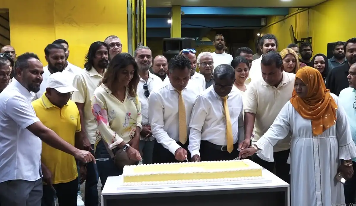 އެމްޑީޕީގެ އަހަރީ ދުވަސް ފާހަގަކުރުމަށް ޚާއްސަ ކޭކެއް ފެޅުން