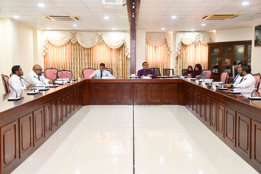 ގިނަ އެސްއޯއީތަކުގެ މާލީ ހާލަތު ދަށް، އަސްލު ހާލަތު އެނގޭނީ އޮޑިޓް ރިޕޯޓުތައް ލިބުމުން: ނިޒާރު