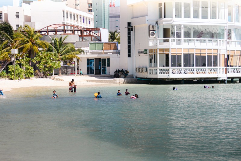 ނަޖިސްވެފައި ވޭތޯ ބެލުމަށް ރަސްފަންނުގެ ފެން ޓެސްޓު ކުރަނީ