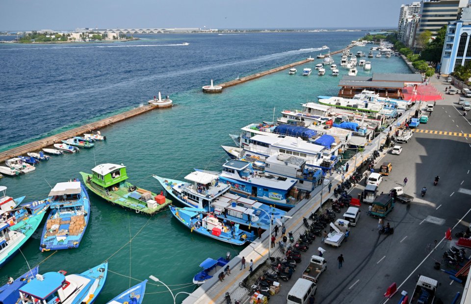 ޓީޖެޓީ ސަރަހައްދަށް ދޯންޏެއް އަޑިއަށް ގޮއްސި