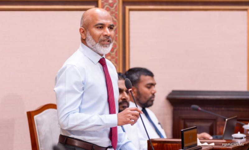 އިސްކަންދަރު ވޯރކް ޔޫނިއަންގެ ނަން ޤަވާއިދާ ޚިލާފު: ތަޢުލީމީ ވަޒީރު