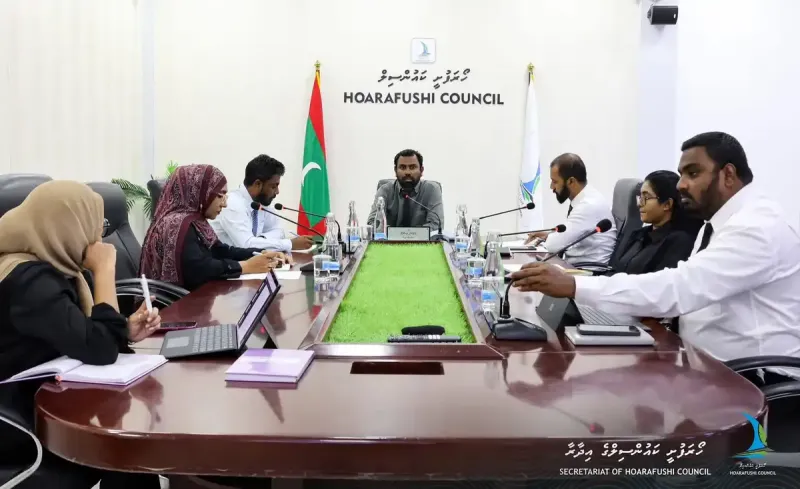 ހޯރަފުއްޓަކީ އަބަދުވެސް ކުދި އާބާދީތަކުން ރަށަށް ހިޖުރަކުރަން ބޭނުންވާ މީހުންނަށް މަރުޙަބާ ކިޔާ ރަށެއް، ހިރިމަރަދޫ ރައްޔިތުންނަށް ދައުވަތުދިނީ ވެސް އެހެންވެ: ކައުންސިލް