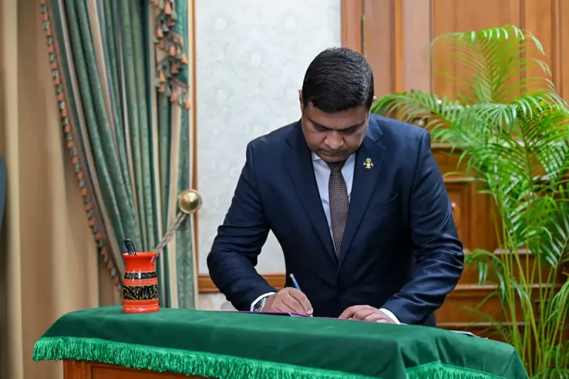 އެތެރޭގެ އުދުހުންތަކުގެ ޓިކެޓުގެ އަގު ހެޔޮ ކުރެވޭކަށް ނެތް، އެކަށީގެންވާ މިންވަރުން ފަސިންޖަރުން ނުލިބޭ: އަމީން