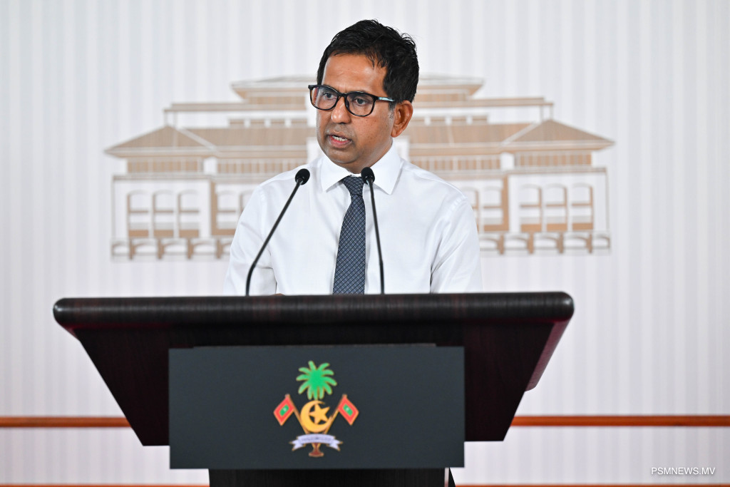 ވިޔަފާރި ބަނދަރު ތިލަފުއްޓަށް ބަދަލުކުރުމުގެ މަސައްކަތް މިމަހު ފަށަނީ