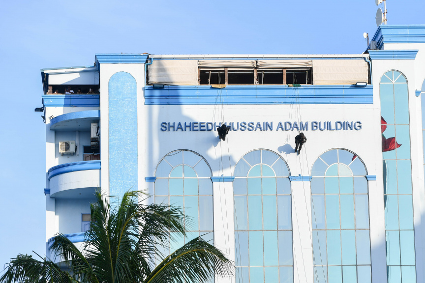 ފުލުހުންގެ އިމާރާތެއް އެޅުމަށް ވުރެ މުހިންމީ ޚިދުމަތުގެ ދުވެލި އަވަސްވުން: އުމަރު