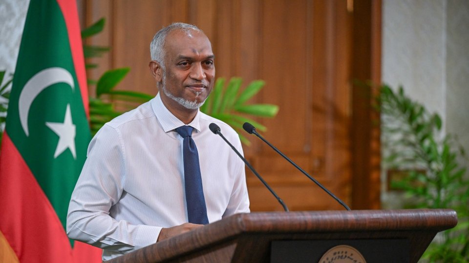 ސިނގިރޭޓުގެ ޑިއުޓީ ކުޑަކުރުމަކީ ފަހަތަށް އަޅާ ފިޔަވަޅެއް ނޫން: ރައީސް