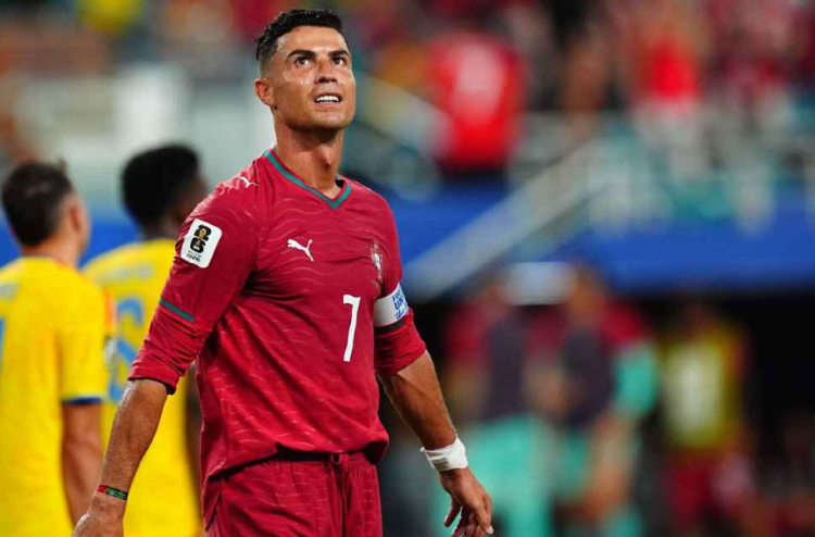 ރޮނާލްޑޯ އަށް ރެސްޓެއް ބޭނުމެއް ނުވޭ: ކޯޗު