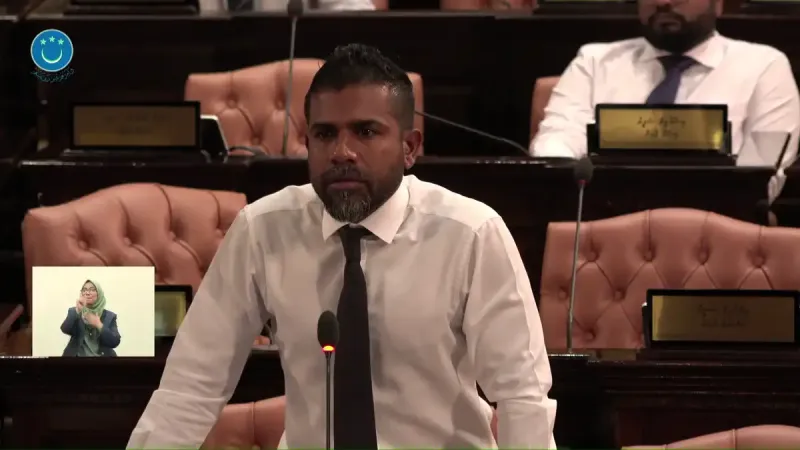 މަޖިލީހަށް ހުށަހަޅާ ބިލްތަކަކީ ރައީސް މުއިއްޒުގެ ވައުދުތައް ބޮލާލާ ޖަހައި، އޭގެ މަތިން ރައްޔިތުން ހަދާން ނައްތާލަން ހުށަހަޅާ ބިލްތަކެއް: އަމީން