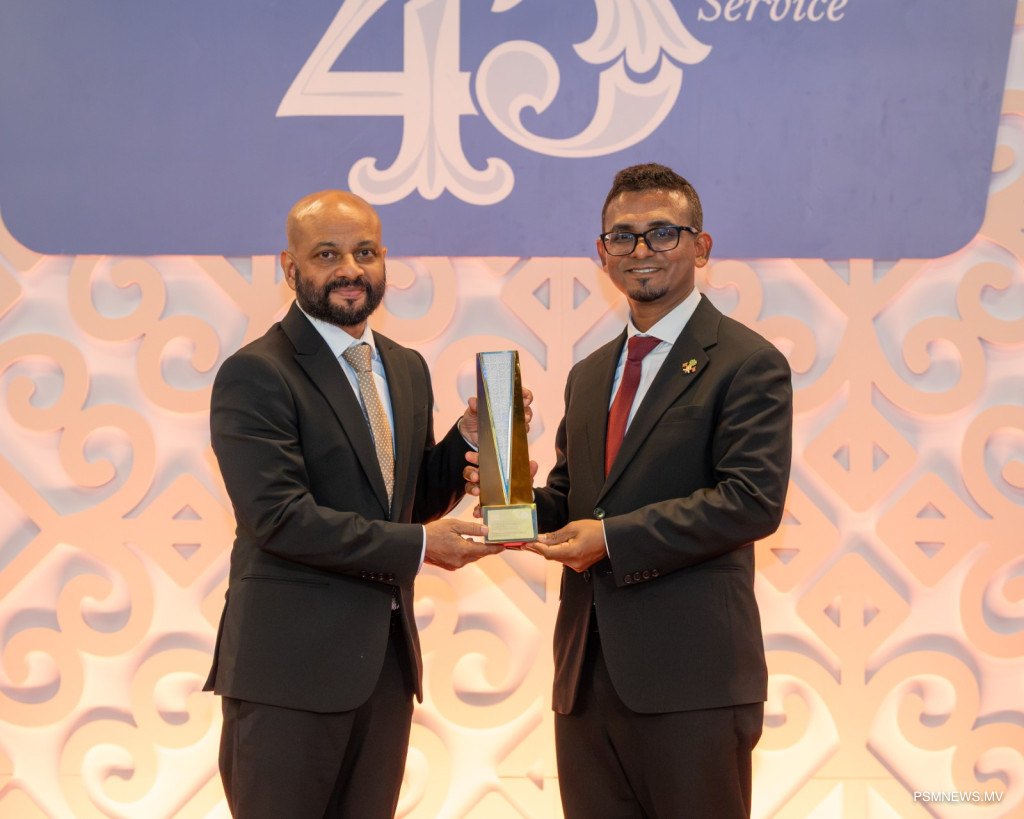 މާލީ ދާއިރާގެ ޚިދުމަތްތެރިންގެ އަގުވަޒަންކޮށް އެމްއެމްއޭއިން ޚާއްސަ އެވޯޑުތަކެއް