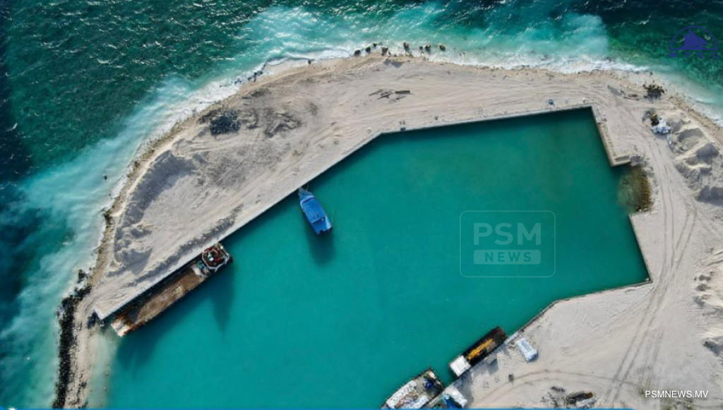 އޭދަފުށި ބަނދަރުގެ %54 މަސައްކަތް ނިމިއްޖެ