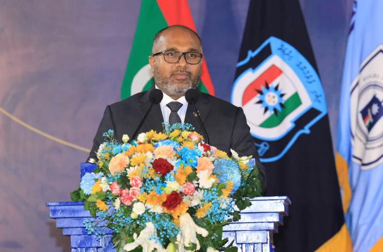 ފުލުހުންގެ އެންމެ ބޮޑު މިޝަނަކީ ޑްރަގުން ރާއްޖެ ސަލާމަތްކުރުން: މިނިސްޓަރު