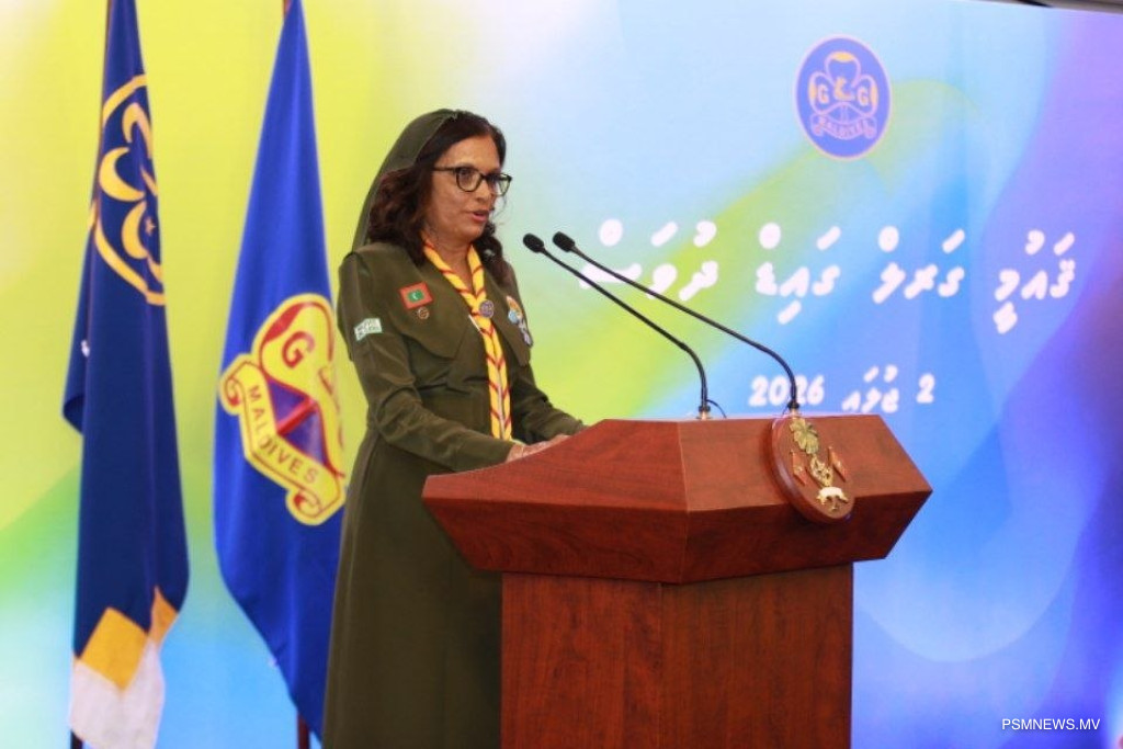 ގަރލް ގައިޑު ދުވަހުގެ ރަސްމިއްޔާތު ރައީސްގެ ދެކަނބަލުން ޝަރަފުވެރިކޮށްދެއްވައިފި