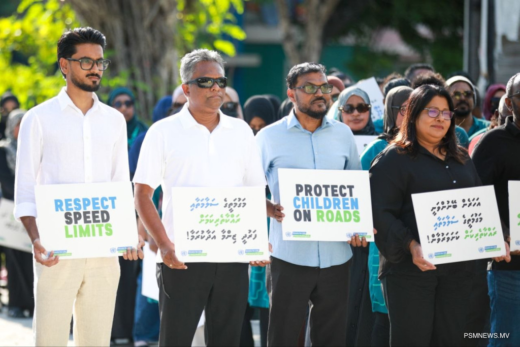 ރޯޑް ސޭފްޓީ ވީކާ ގުޅުވައިގެން ޚާއްޞަ ހިނގާލުމެއް