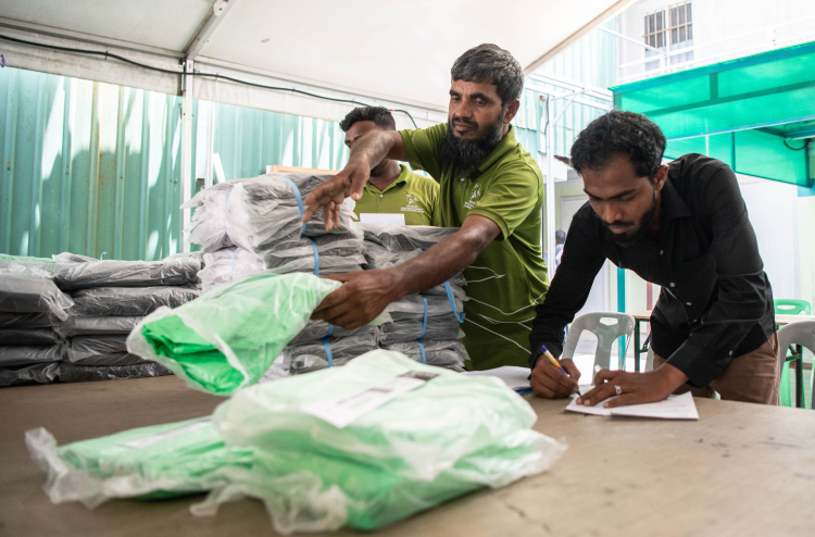 ގަނޑުކޮށް ކޮތަޅު ވިއްކާއިރު ފީ ނުނަގާ ގޮތަށް ގާނޫނު ބަދަލުކުރަނީ