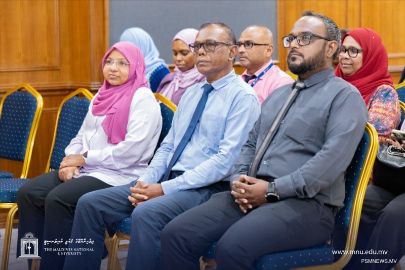ހިިމަބިހި ވެކްސިން ޖެހުމުގެ ޕްރޮގްރާމެއް އެމްއެންޔޫއިން ފަށައިފި