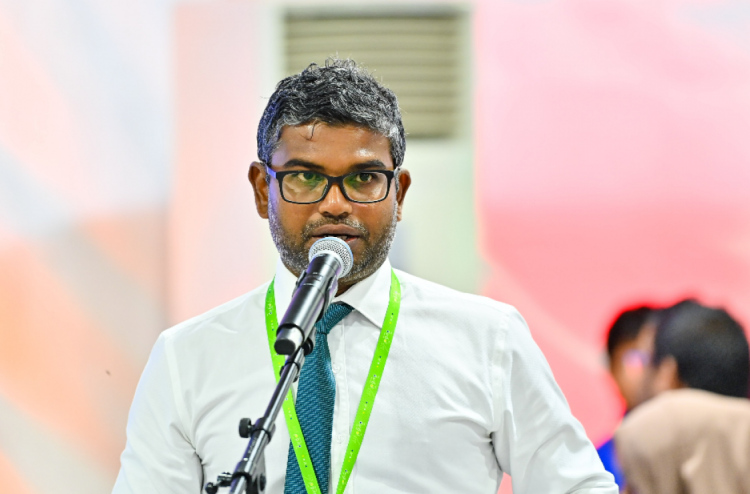 ތިނަދޫ ކައުންސިލްގެ ރައީސް ޝުޖާއުގެ ގޮނޑީގެ މައްސަލަ ކޯޓަށް ހުށަހަޅަނީ