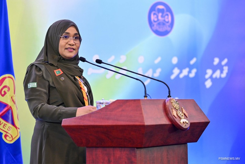 ގަރލް ގައިޑަކީ ޚިދުމަތްތެރި އަންހެނުން ބިނާކޮށްދޭ ހަރަކާތެއް: ފަސްޓްލޭޑީ