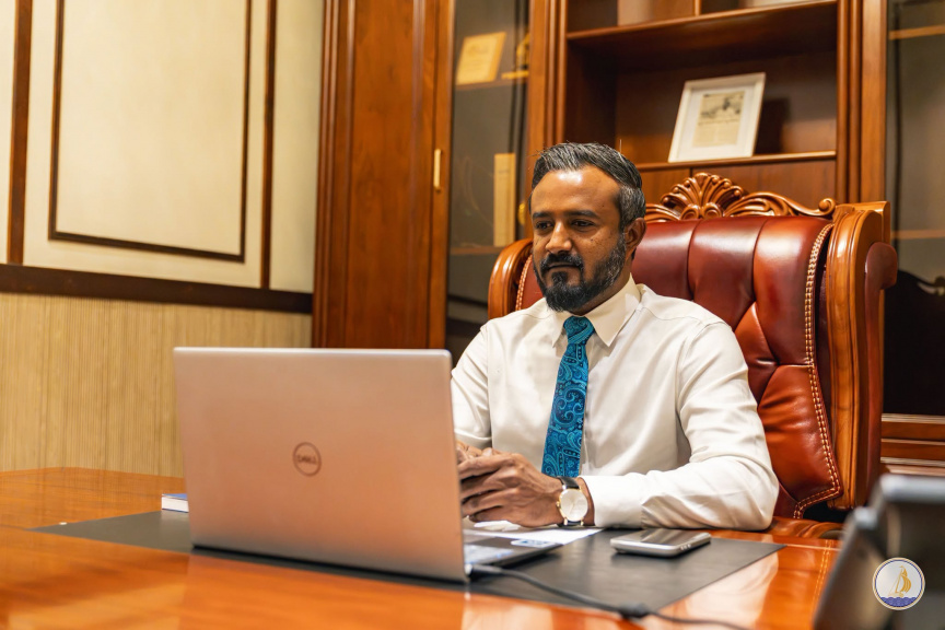 ހދ. އަތޮޅުގެ ތަރައްގީއަށް، ކައުންސިލްތަކުން ބޯޑެއް ހެދުން އެލްޖީއޭއިން ހުއްޓުވައިފި