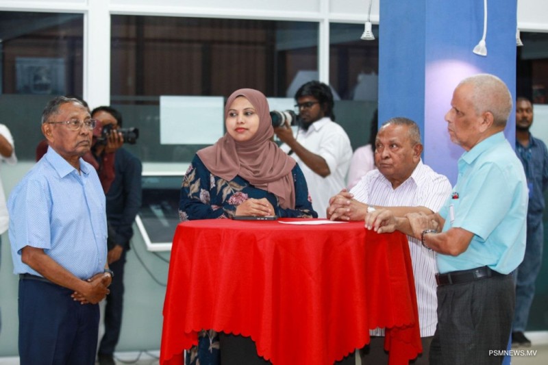 ތަރިކައިގެ ދާއިރާގެ ފަންނުވެރިންނާއެކު ވަޒީރުގެ ޚާއްސަ ބައްދަލުވުމެއް