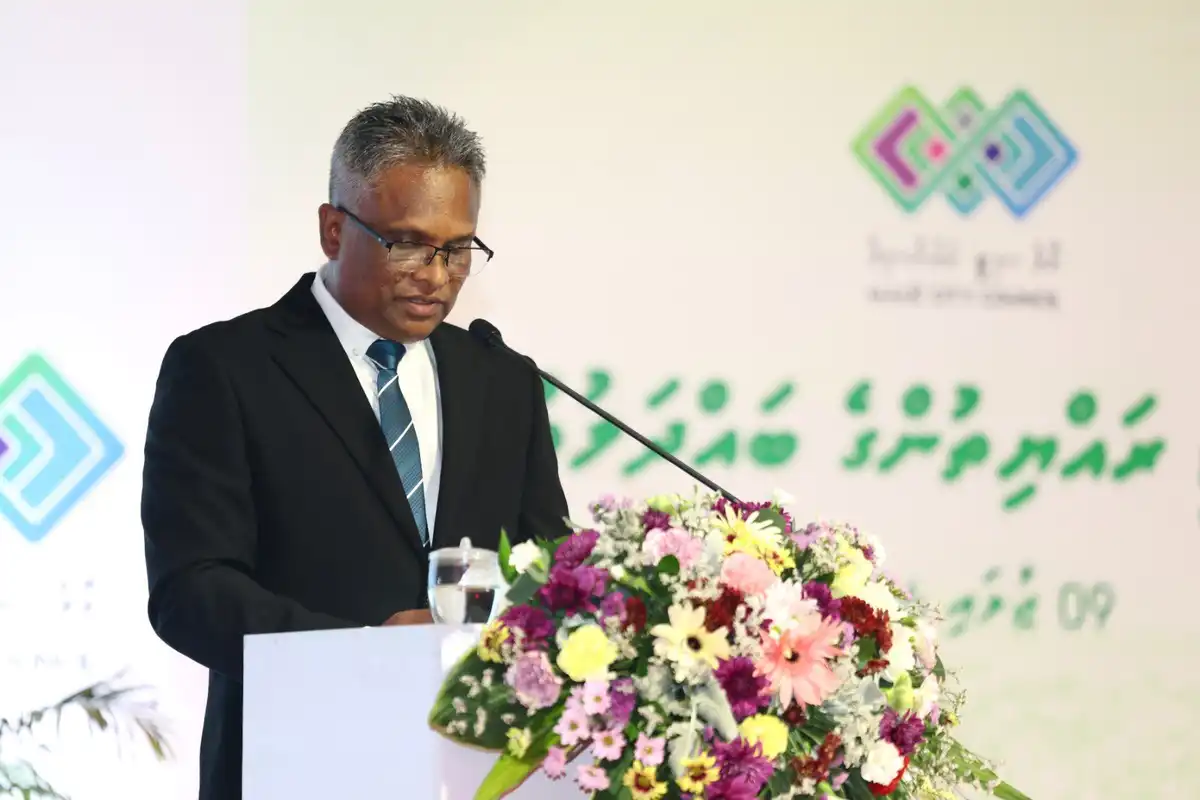 9 ޖުލައި 2026 ގައި ބޭއްވި، މާލެ ސިޓީ ކައުންސިލްގެ، 2026 ވަނަ އަހަރުގެ، ރައްޔިތުންގެ ދެވަނަ ބައްދަލުވުމުގައި، މޭޔަރ އާދަމް އާޒިމް ވާހަކަ ދައްކަވަނީ.