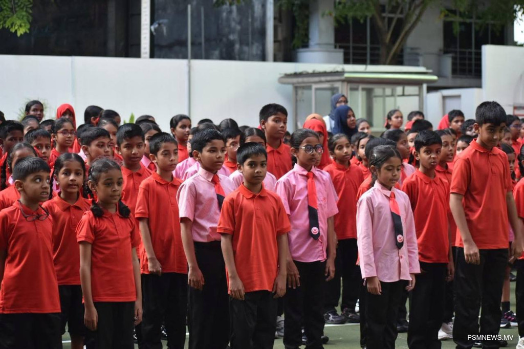 ދަރިވަރުންގެ އަޚުލާޤު ރަނގަޅުކުރަން މުޖުތަމަޢުގެ އެއްބާރުލުން ބޭނުންވޭ: ވަޒީރު ޑރ.ޝަފީޢު