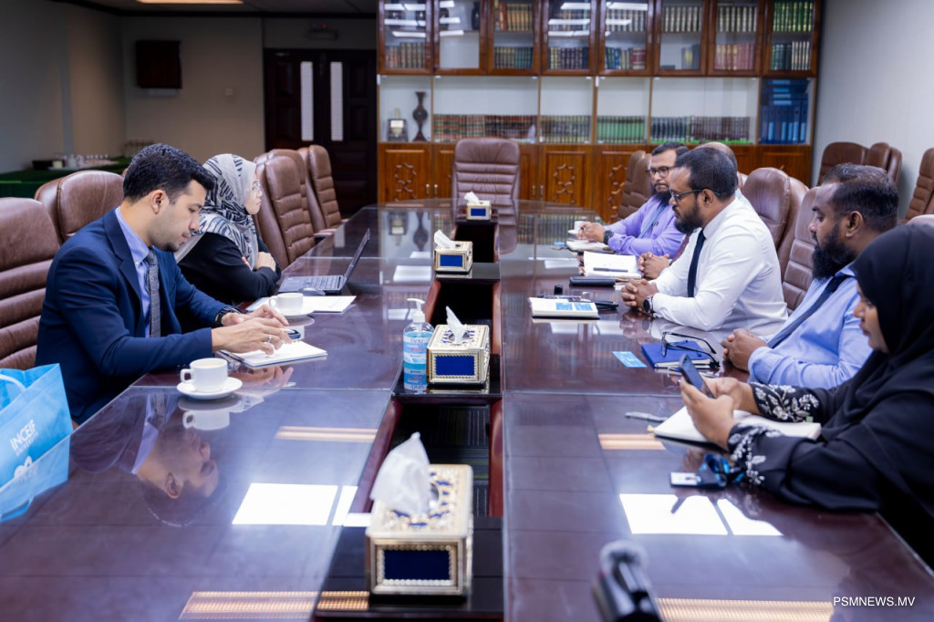 ޒަކާތުގެ ދާއިރާ ކުރިއަރުވަން އިންސިފް ޔުނިވަރސިޓީއާ ގުޅިގެން މަސައްކަތް ކުރަނީ