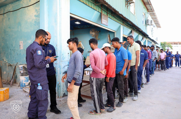 ގަވާއިދާ ހިލާފަށް އުޅޭ 32 ބިދޭސީއަކު ތިލަފުށިން ހިފަހައްޓައިފި