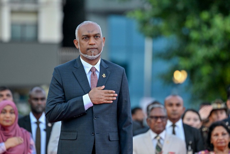 ޚަރަދު ކުޑަ ކުރުމަށް، މިނިވަން ދުވަހުގެ ރަސްމީ ބައްދަލުކުރެއްވުން ނުބޭއްވެވުމަށް ނިންމަވައިފި