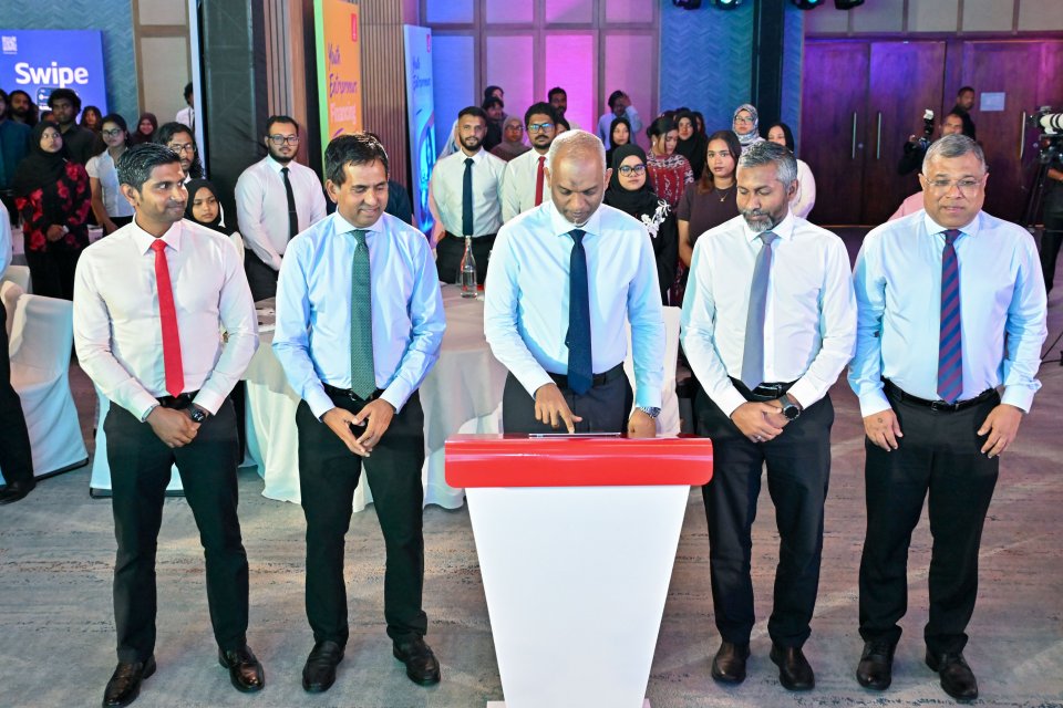 ރައީސް، "ޔޫތު އެންޓަޕްރަނާޝިޕް ފައިނޭންސިން" ފެސިލިޓީ އިފްތިތާހްކޮށްދެއްވައިފި