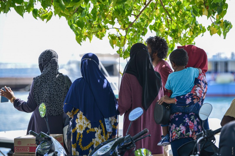 އާބާދީގެ ނިސްބަތުން، މި ސަރަހައްދުގައި ހިމަބިހި އެންމެ ގިނަ ގައުމަކަށް ރާއްޖެ