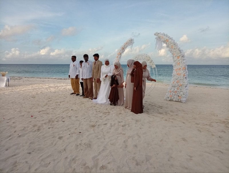 އަލަތު ކައިވެނީގެ ހަފުލާއަށް ހިލޭ ޖާގަ ދިނުމުގައި އިސްކަން ދޭނީ ތަނަވަސްކަން ނެތް މީހުންނަށް: މޭޔަރު އާޒިމް
