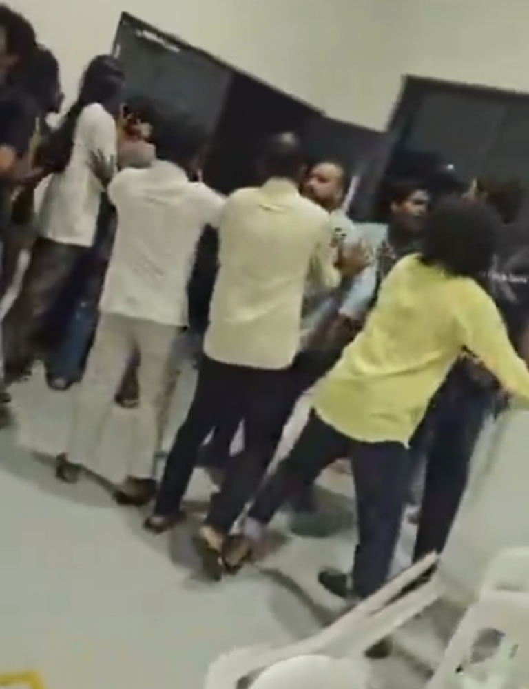 ޕީއެންސީގެ އެތެރޭގެ އިންތިހާބުގައި ހިނގި މާރާމާރީގައި 2 މީހަކު ހައްޔަރުކޮށްފި