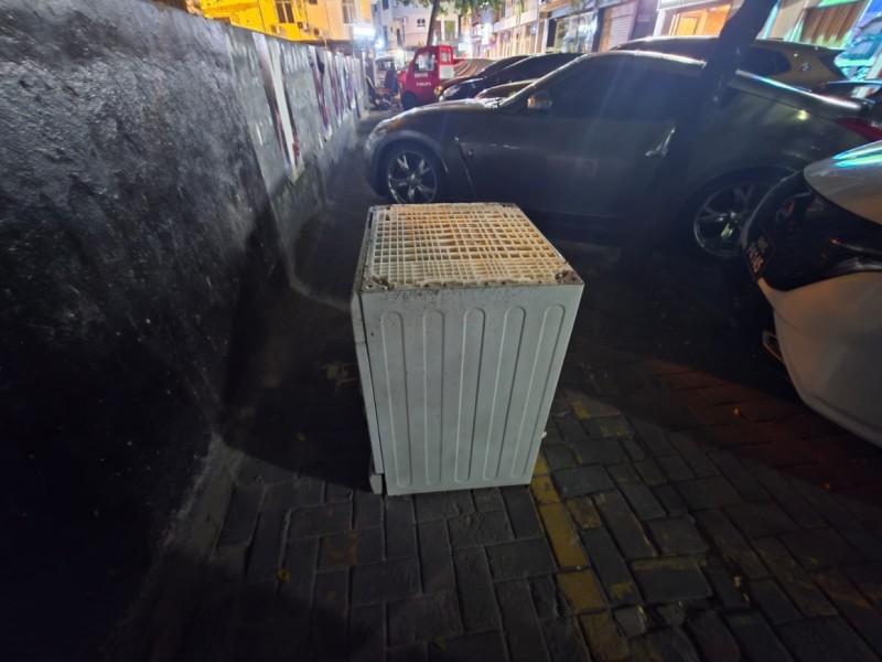 މާލެ ސިޓީ ކައުންސިލުން މިފަހަރު ހޯދަނީ މަގުމަތީގައި ބަހައްޓާފައި ހުރި މެޝިނެއްގެ ވެރިފަރާތް