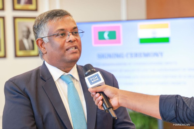"އެންމެ ބޮޑު އިސްކަމެއްދެނީ ޢުމްރާނީ ތަރައްޤީއާއި ރައްޔިތުންގެ ތަރައްޤީއަށް"