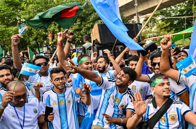 ބަންގްލަދޭޝްގެ ހިތްތަކުން ފަނޑުނުވި، އާޖެންޓީނާގެ ނުލާއި ހުދު ލޯބި