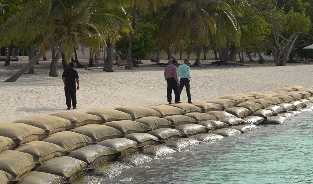 ވަޒީރު ޝަރީފް ރ އަދި ބ.އަތޮޅަށް: އިއާދަކުރަނިވި ހަކަތައިގެ އައު ބާބެ