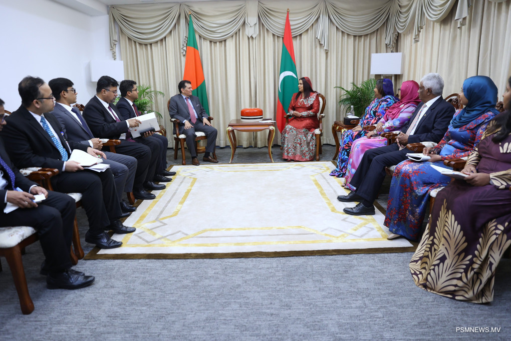 "ރާއްޖެ - ބަންގްލަދޭޝް: ޒަމާންވީ ގުޅުމުގެ އަސާސަކީ ބަދަހި ގުޅުން"