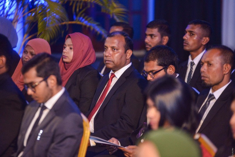 ގާނޫނީ ދަރިވަރުން ހާޒިރުވެ އިމްތިހާނު ހަދަންޖެހޭ އުސޫލަށް އަމަލުކުރުން އަންނަ އަހަރަށް ފަސްކޮށްފި
