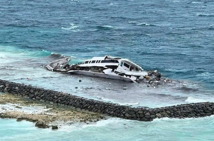މާފުށީ ފަރުމައްޗަށް ފުނޑުފުނޑުވި ސަފާރީން އުފެދުނު ކުނިތައް ނަގާތޯ ބަލާނެ: އީއާރުއޭ
