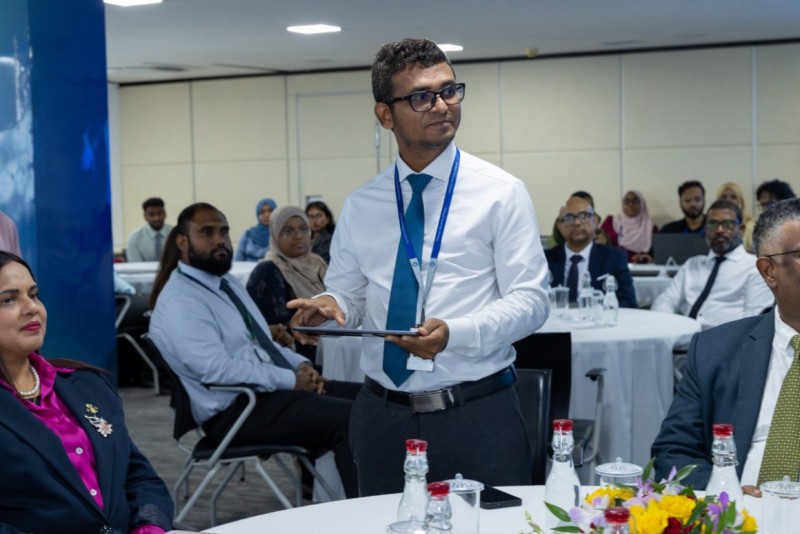ފަވަރަ އާއި ޔޫޕީއައި ގުޅާލައިފި: ދެން ރާއްޖެއިން އިންޑިއާއަށް ސިކުންތުކޮޅެއް ތެރޭ ފައިސާ ފޮނުވޭނެ