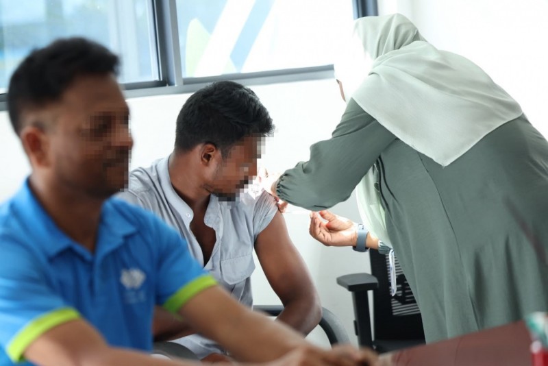 މާލޭން ހިމަބިހި ޖެހުނު މީހުންގެ އަދަދު ވަރަށް ބޮޑަށް ދަށްވެއްޖެ