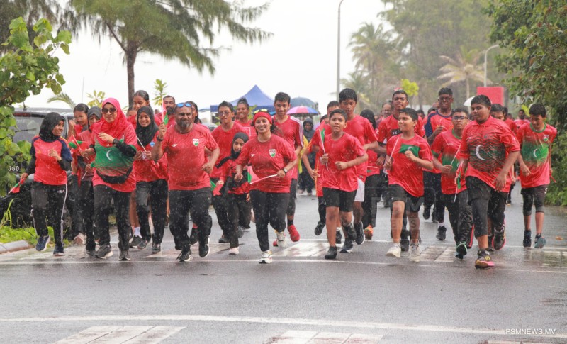 ފޮޓޯ: މިނިވަން ދުވަހާ ގުޅުވައިގެން ހުޅުމާލޭގައި ބޭއްވި "މިނިވަން ރަން"