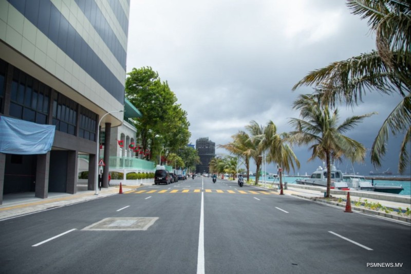 ރައީސް އޮފީސް ސަރަޙައްދުގައި އޮންނަ އެއްގަމު ތޮށި ޑިފެންސްއަށް